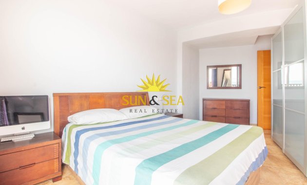 Resale - Apartment - Torrevieja - Acequion