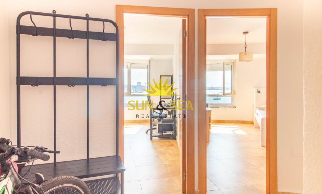 Resale - Apartment - Torrevieja - Acequion