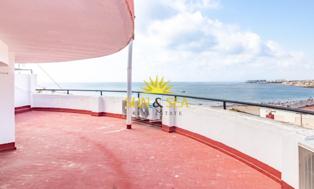 Resale - Apartment - Torrevieja - Acequion