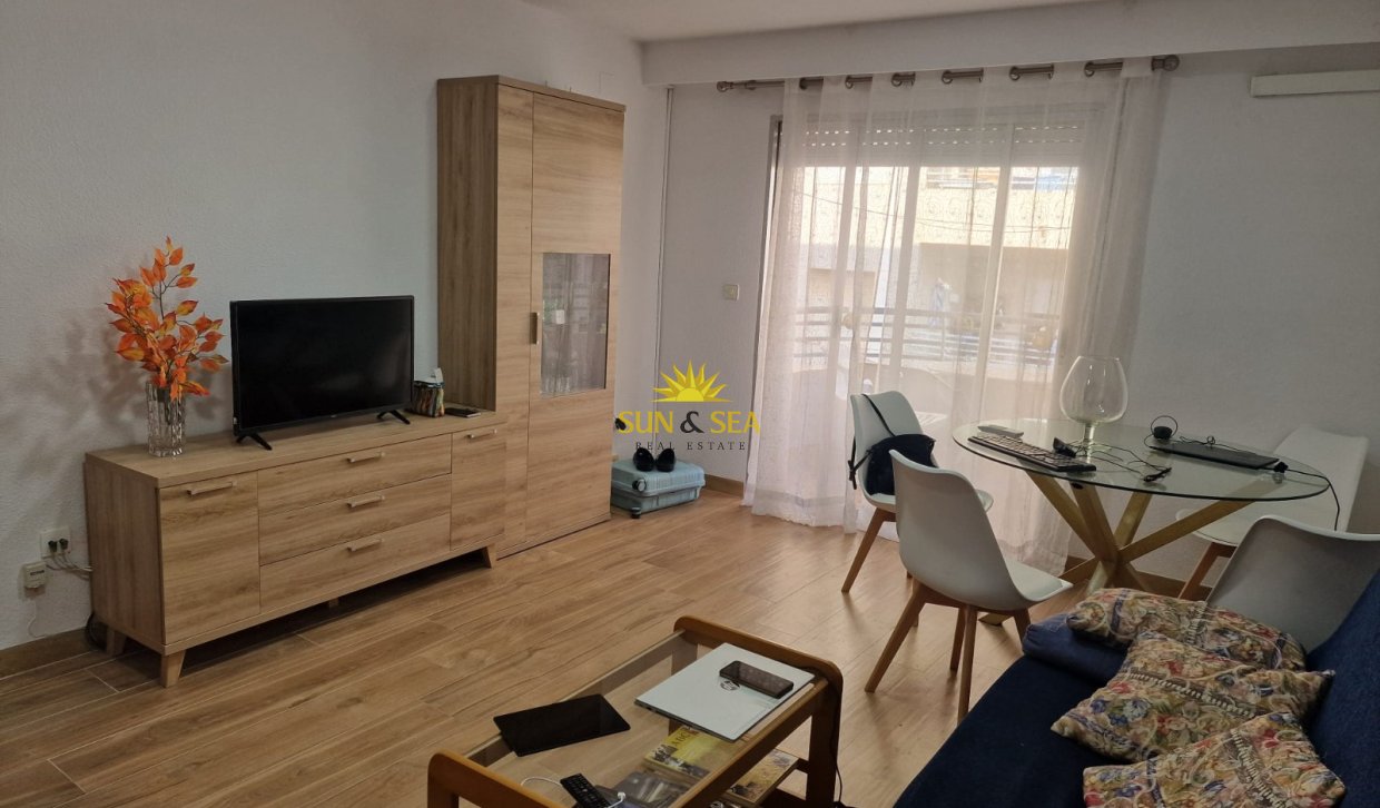 Location à long terme - Appartement - Santa Pola - Puerto
