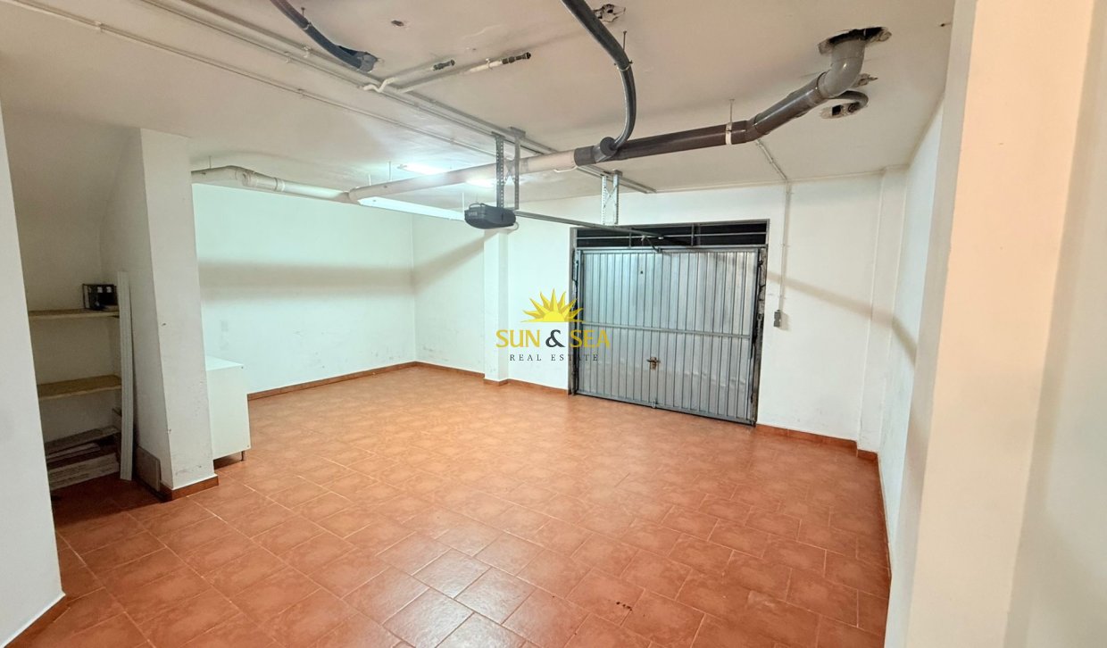 Revente - Ground Floor - El Algar - Al Algar