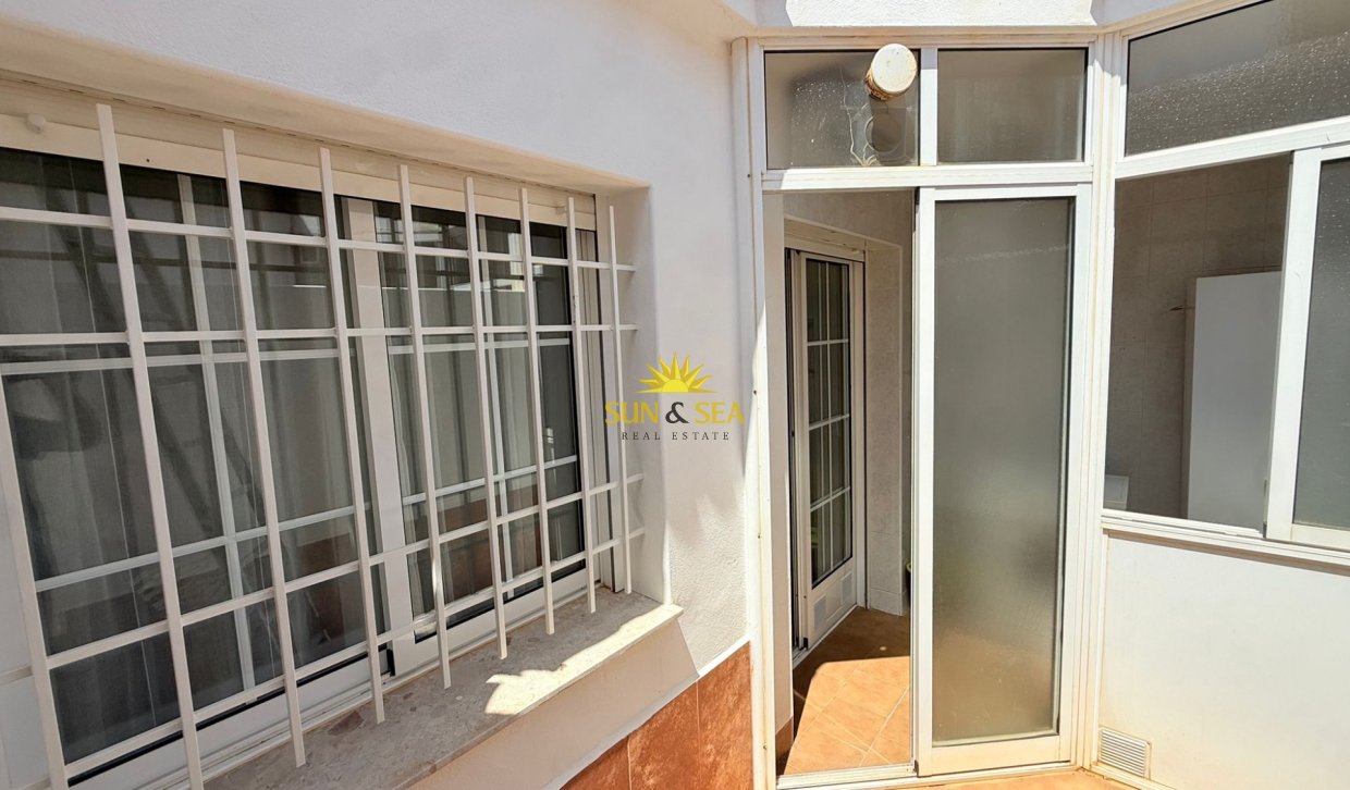 Revente - Ground Floor - El Algar - Al Algar