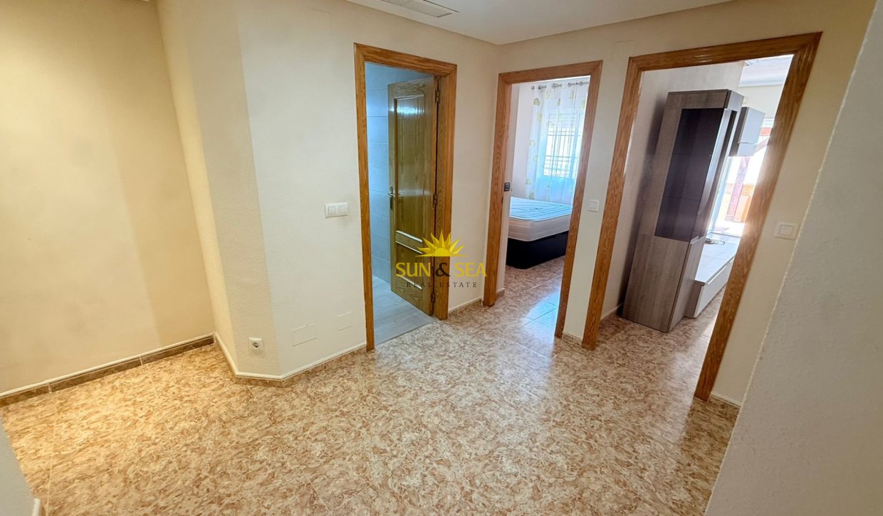 Revente - Ground Floor - El Algar - Al Algar