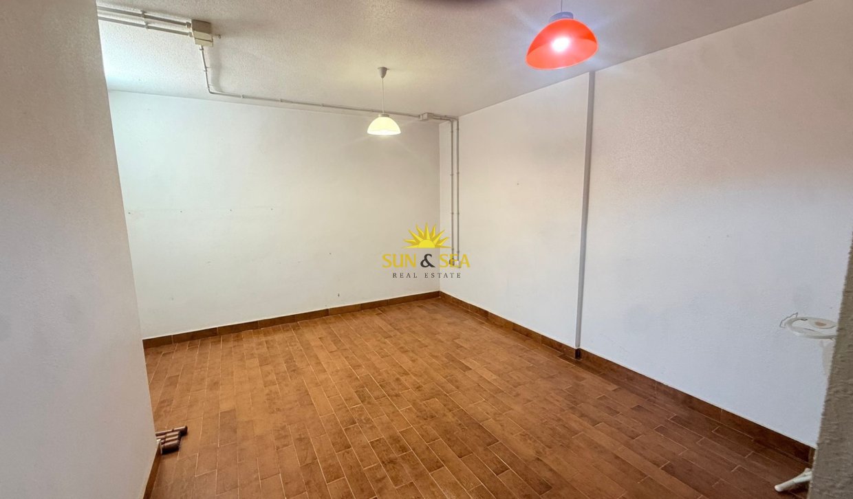 Revente - Ground Floor - El Algar - Al Algar