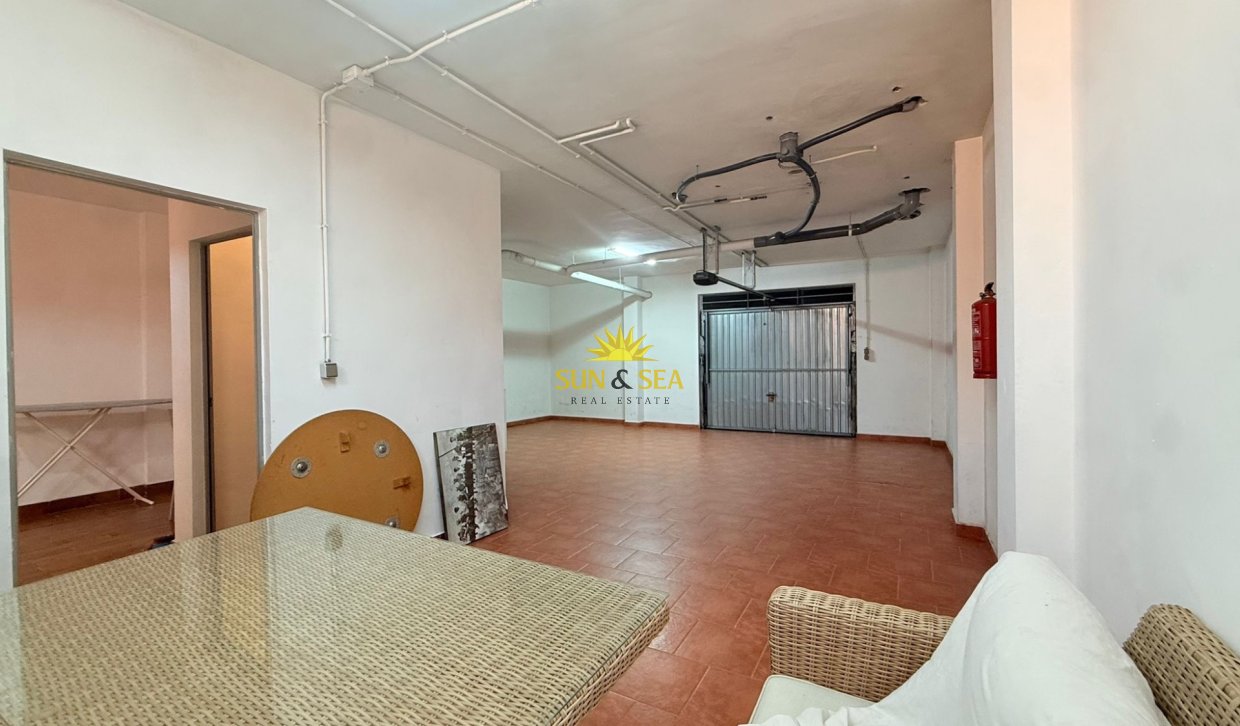 Revente - Ground Floor - El Algar - Al Algar