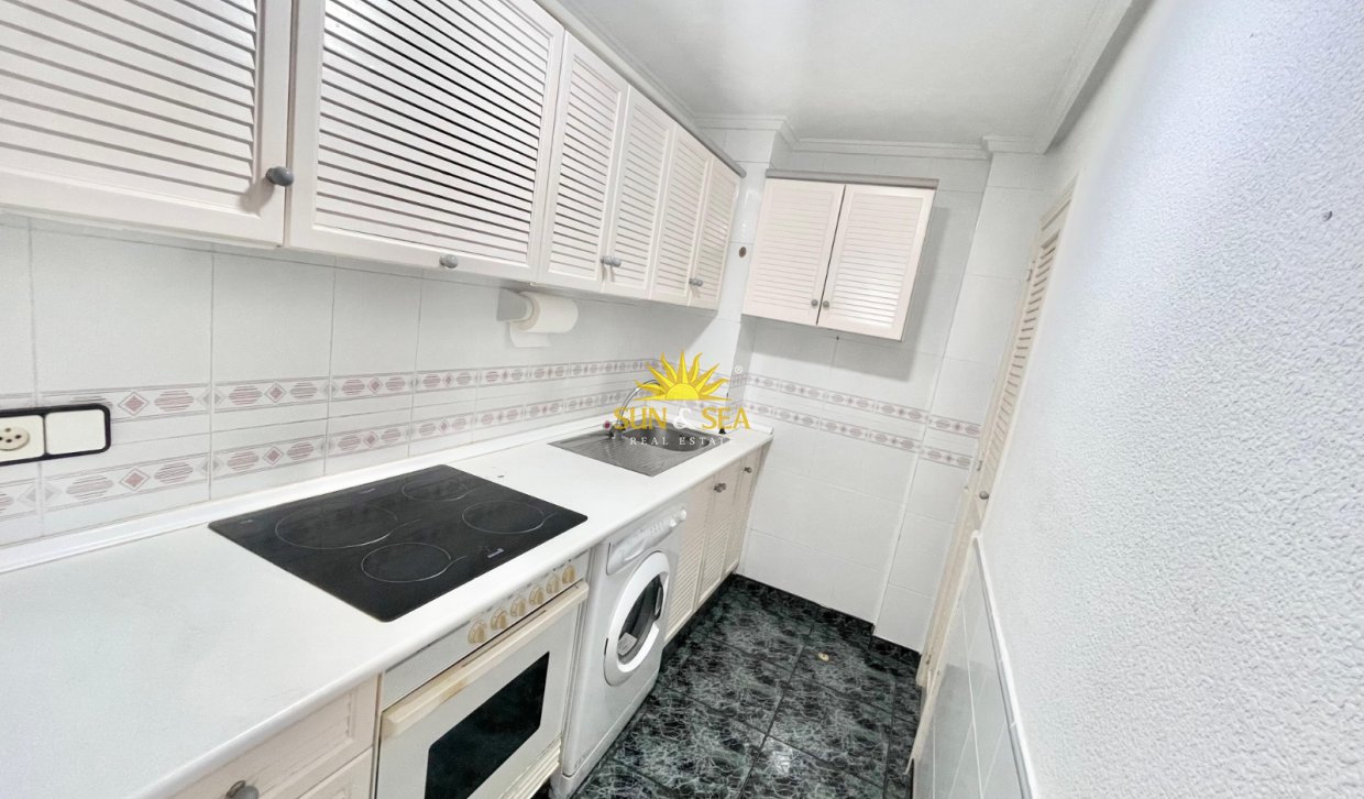Long Term Rental - Apartment - Torrevieja - Playa de los Locos