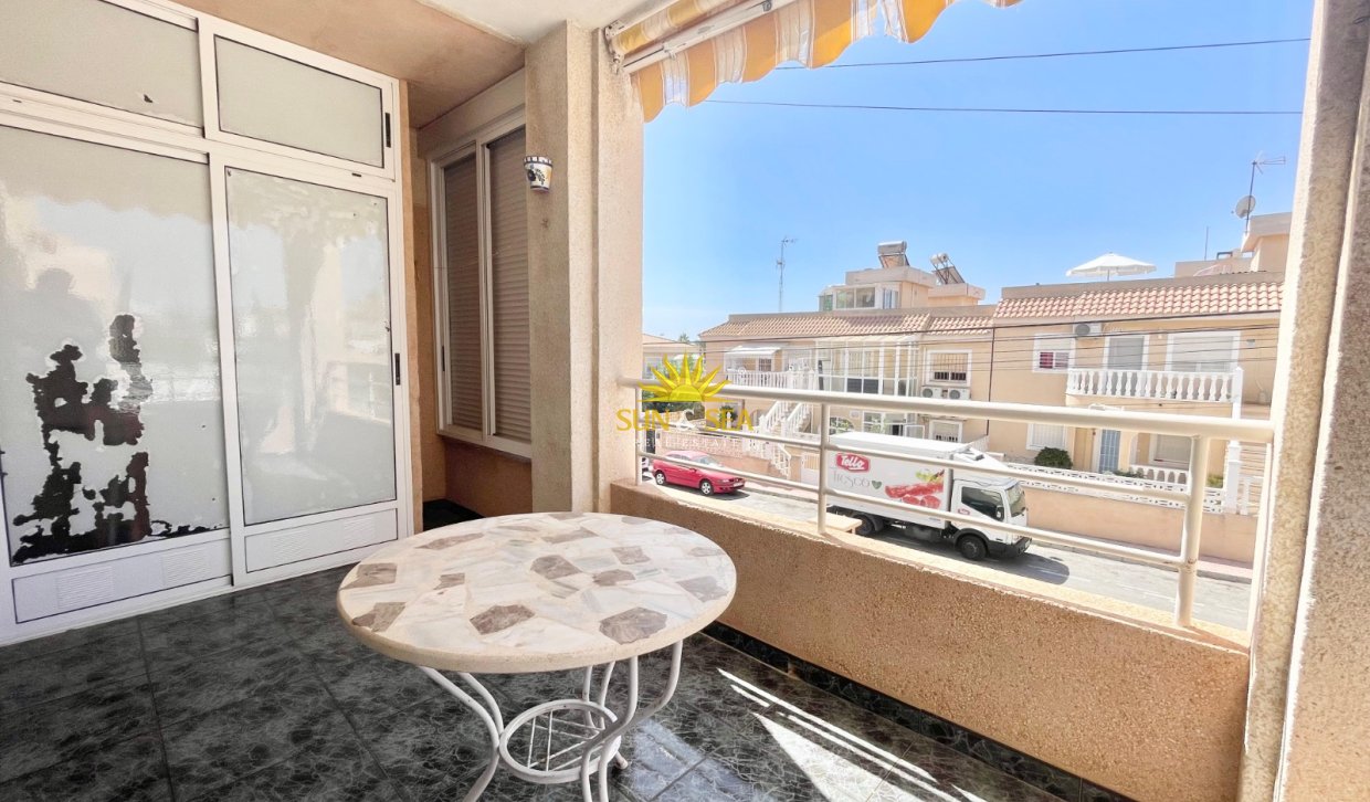 Long Term Rental - Apartment - Torrevieja - Playa de los Locos