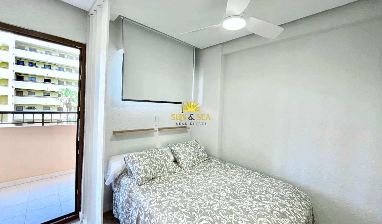 Location à long terme - Appartement - Torrevieja - Cabo cervera