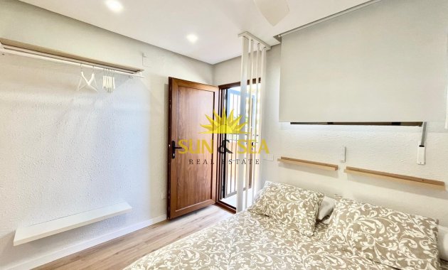 Location à long terme - Appartement - Torrevieja - Cabo cervera