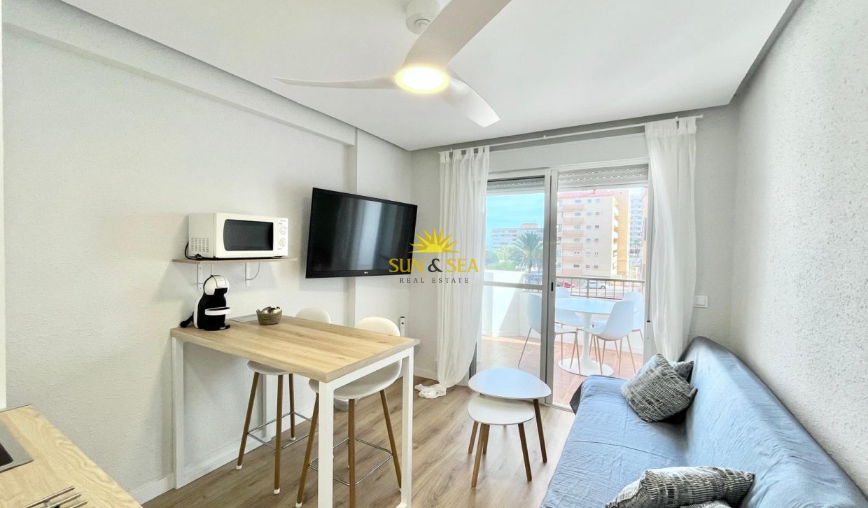 Location à long terme - Appartement - Torrevieja - Cabo cervera