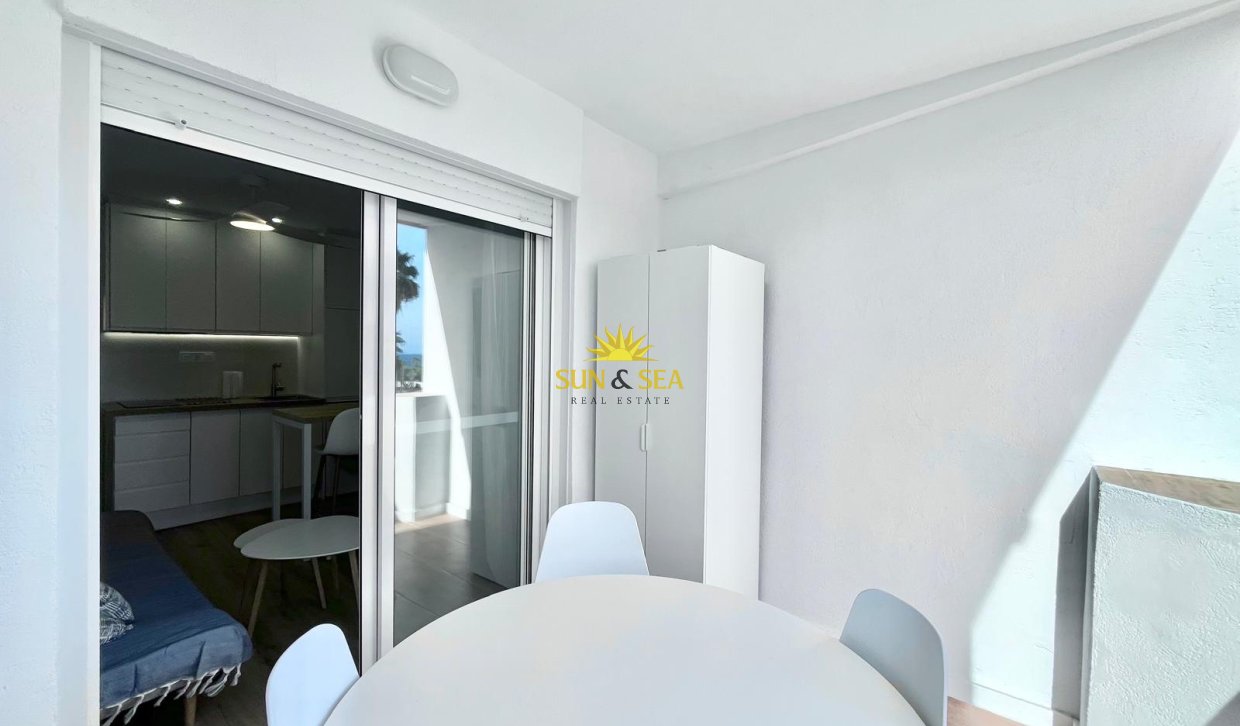 Location à long terme - Appartement - Torrevieja - Cabo cervera