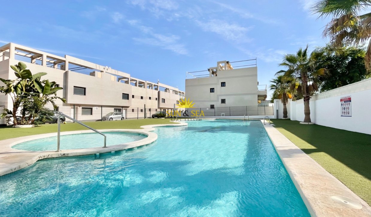 Long Term Rental - Apartment - Pilar de la Horadada - Pueblo Latino