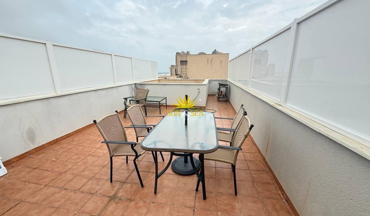 Long Term Rental - Penthouse - Torrevieja - Playa del Cura