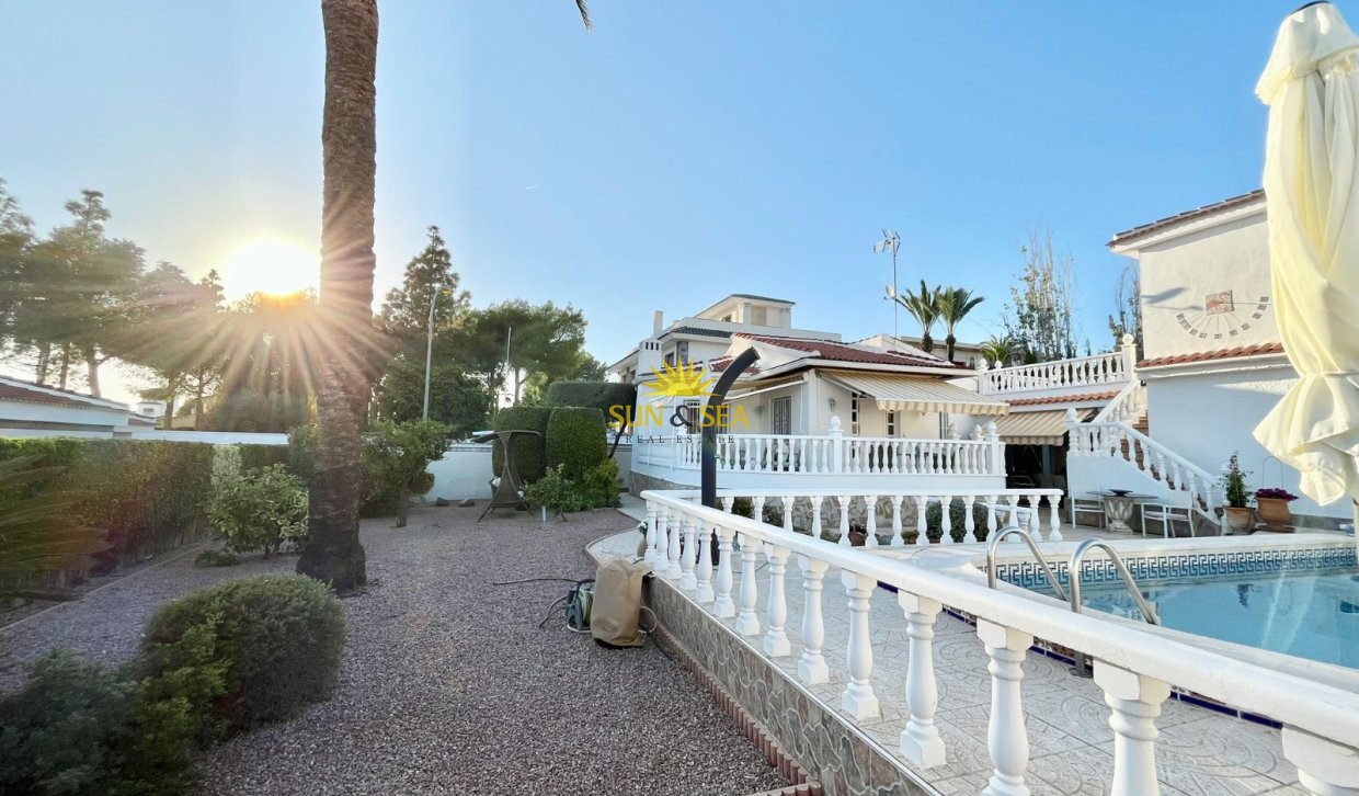 Resale - Villa - Ciudad quesada