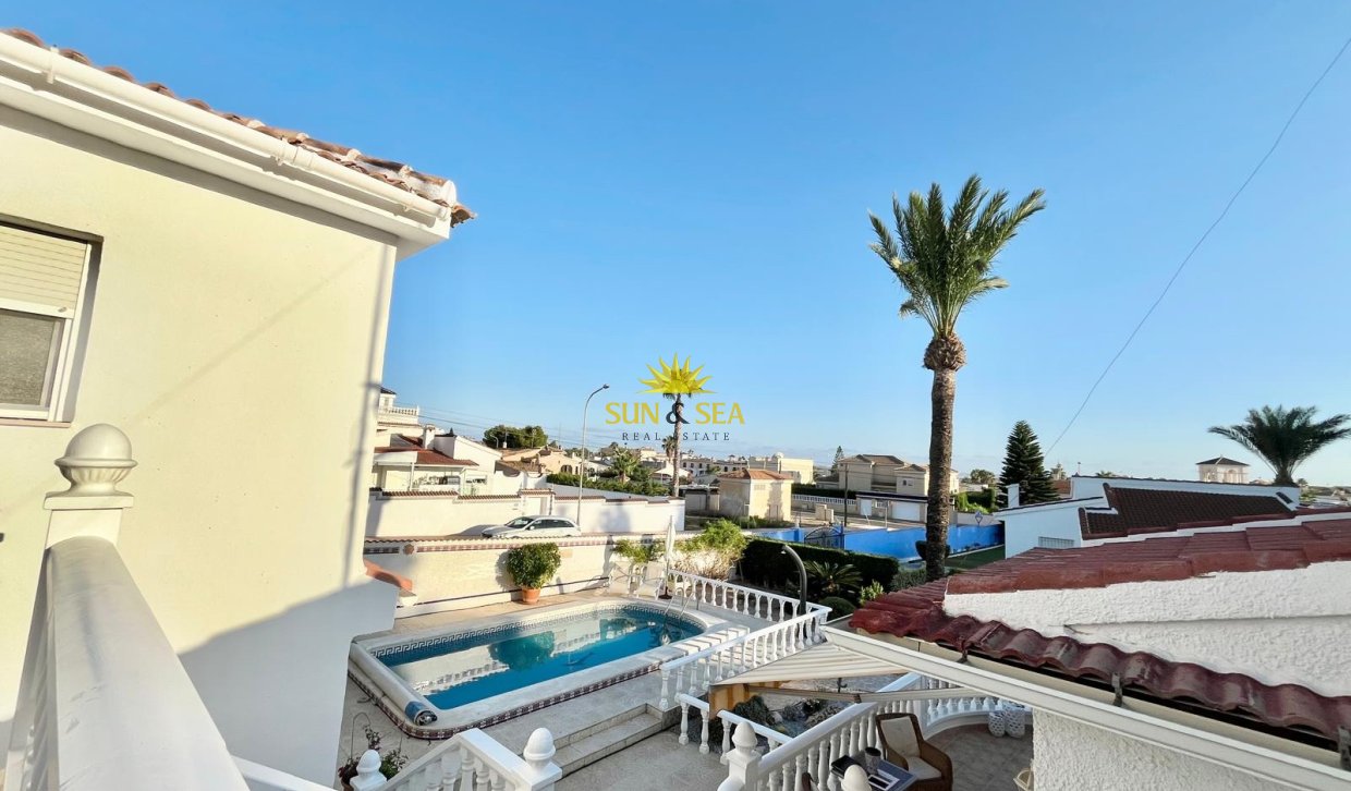 Resale - Villa - Ciudad quesada