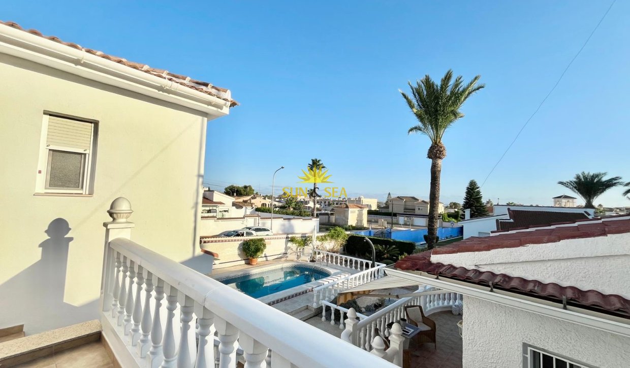 Resale - Villa - Ciudad quesada