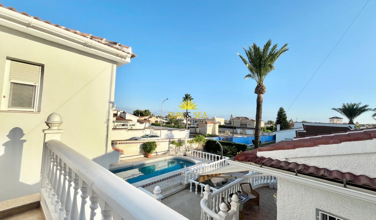 Resale - Villa - Ciudad quesada