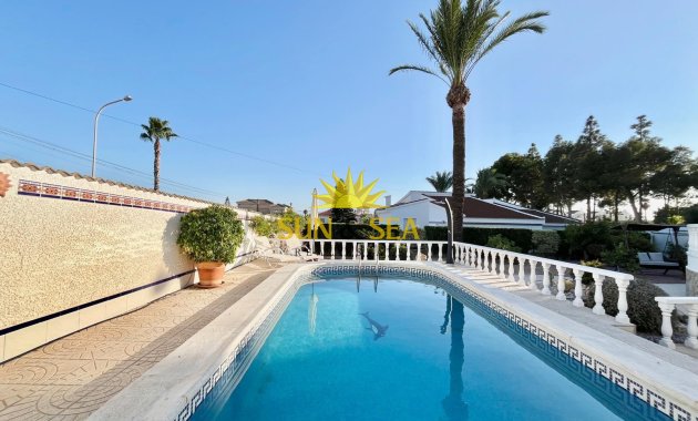 Resale - Villa - Ciudad quesada