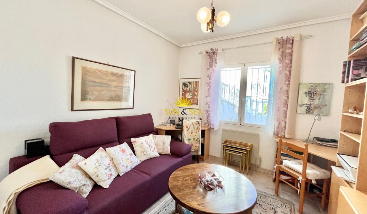 Resale - Villa - Ciudad quesada