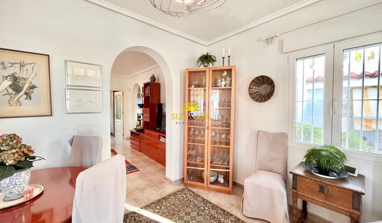 Resale - Villa - Ciudad quesada
