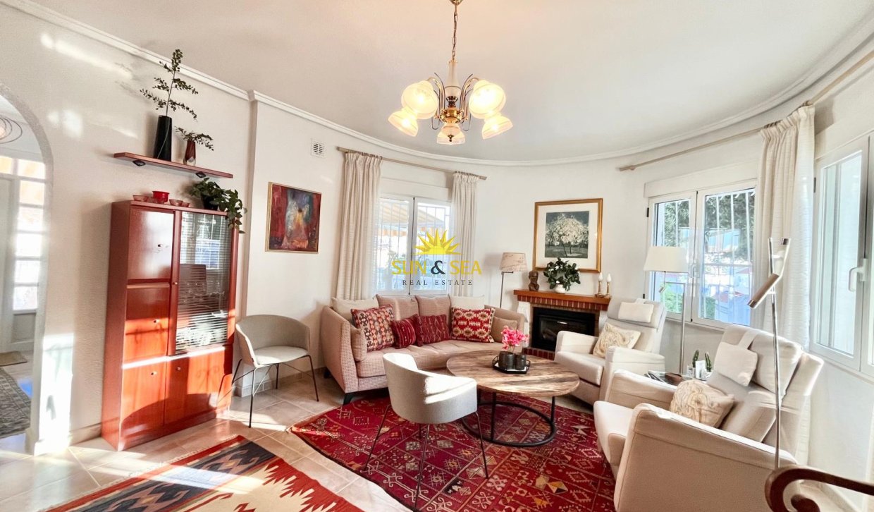 Resale - Villa - Ciudad quesada