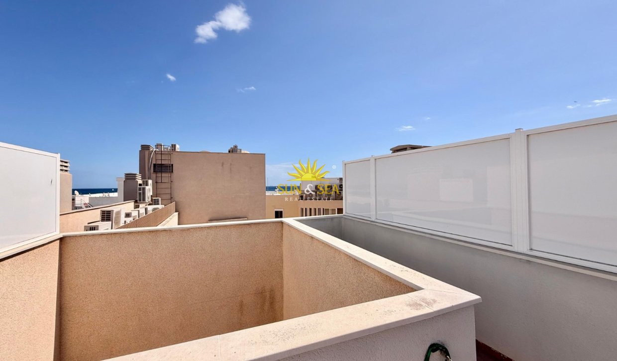 Long Term Rental - Penthouse - Torrevieja - Playa del Cura