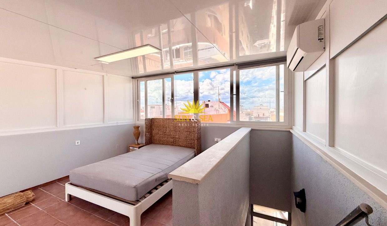 Long Term Rental - Penthouse - Torrevieja - Playa del Cura