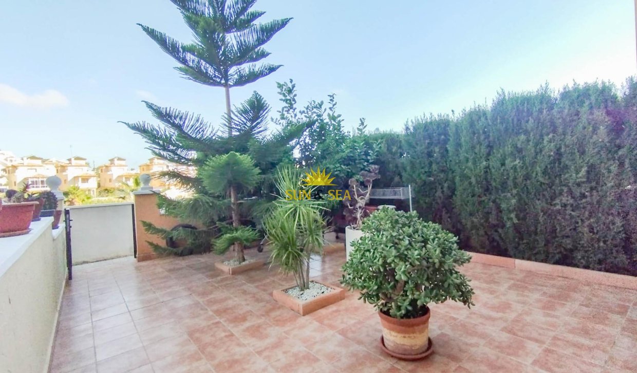 Resale - Townhouse - Orihuela Costa - Lomas de Cabo Roig-Los Dolses