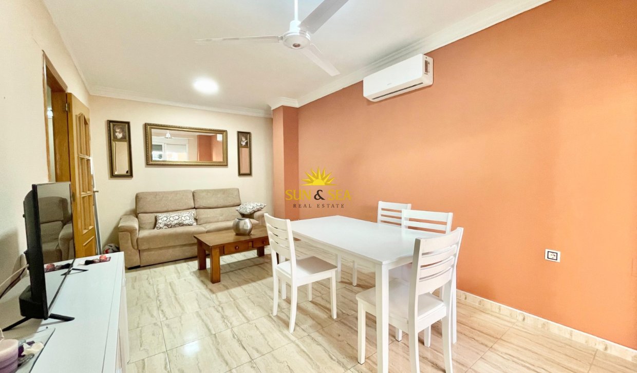 Long Term Rental - Apartment - Torrevieja - Playa del Cura