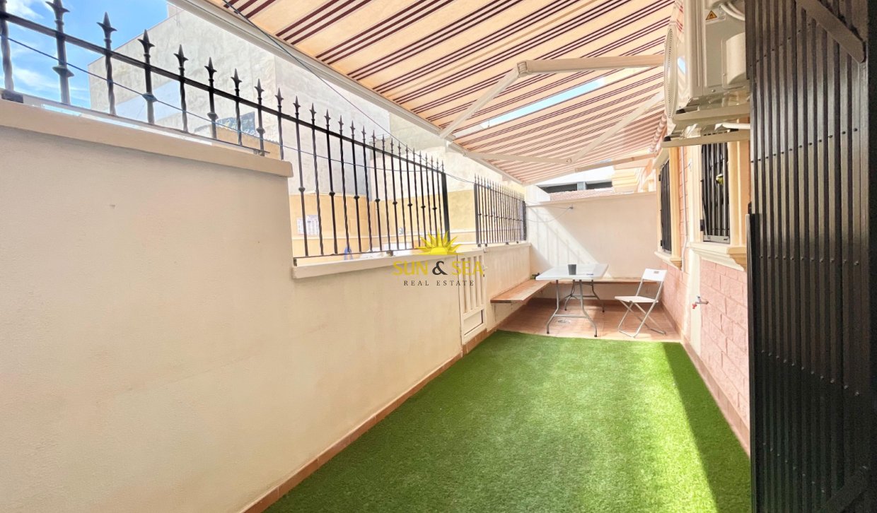Long Term Rental - Apartment - Torrevieja - Playa del Cura