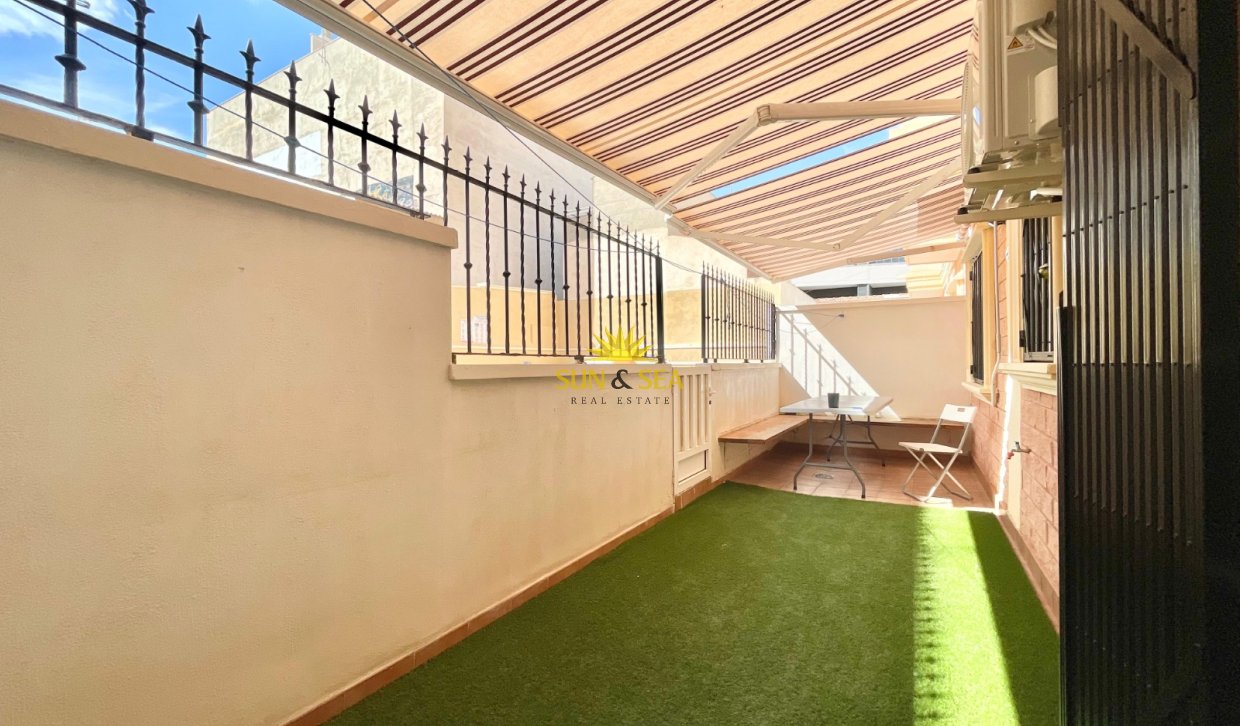 Long Term Rental - Apartment - Torrevieja - Playa del Cura