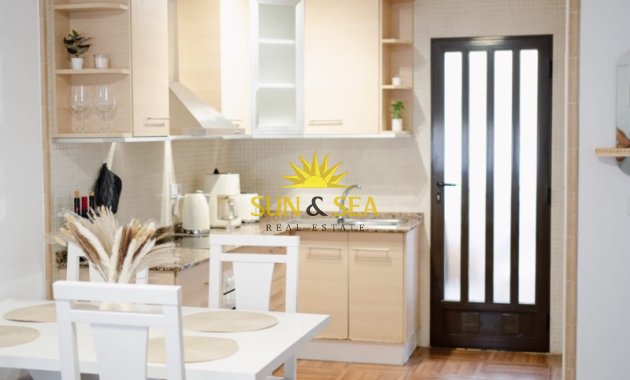 Location à long terme - Appartement - Torrevieja - Aguas Nuevas