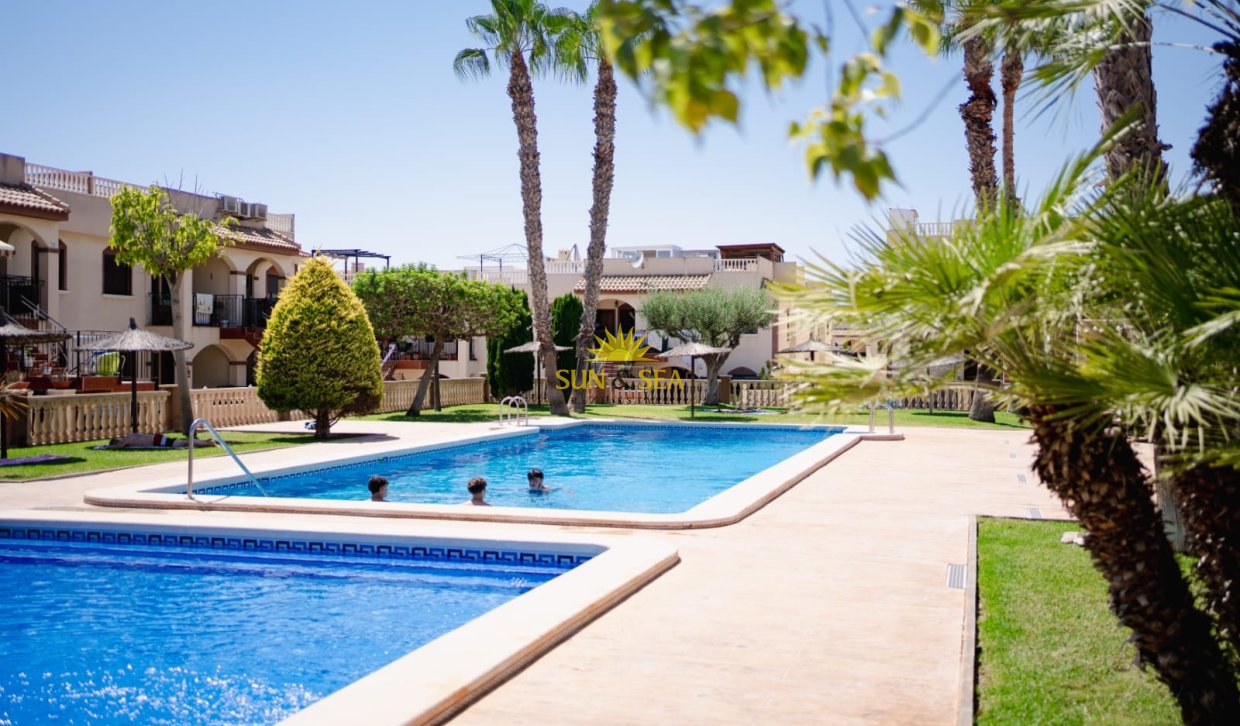 Location à long terme - Appartement - Torrevieja - Aguas Nuevas