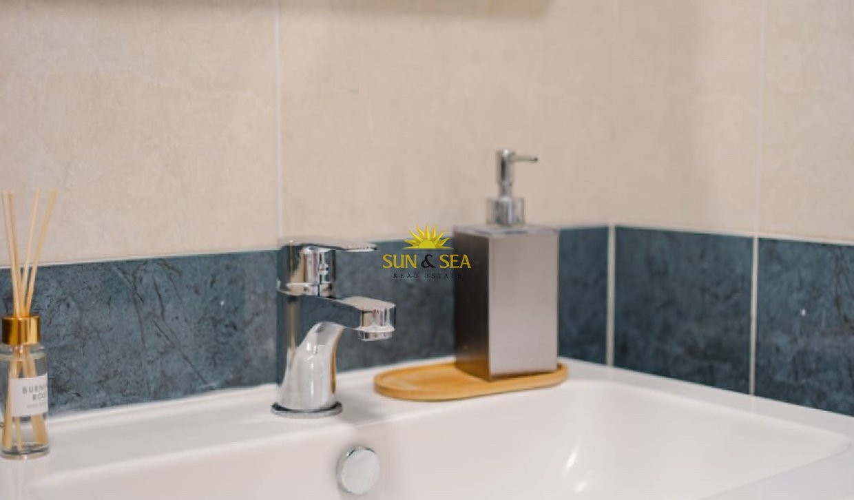 Location à long terme - Appartement - Torrevieja - Aguas Nuevas