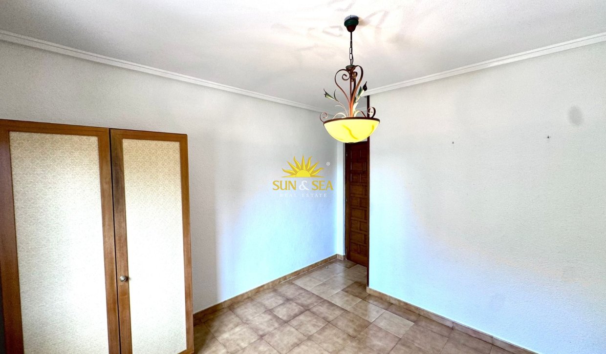 Alquiler a largo plazo - Chalet - Ciudad quesada - Rojales