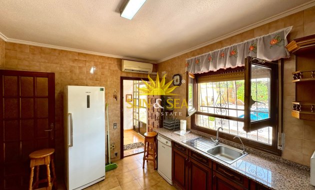 Alquiler a largo plazo - Chalet - Ciudad quesada - Rojales