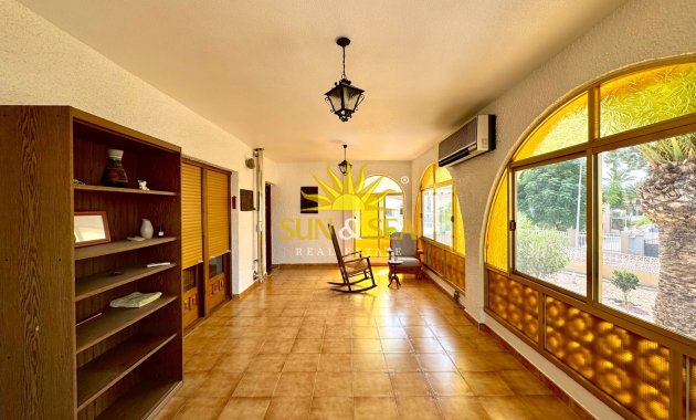Alquiler a largo plazo - Chalet - Ciudad quesada - Rojales