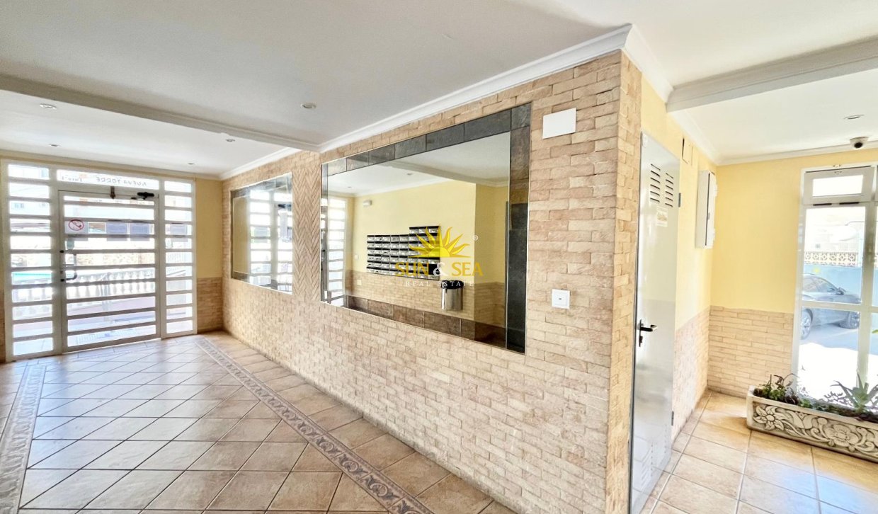 Langfristige Vermietung - Wohnung - Torrevieja - Centro