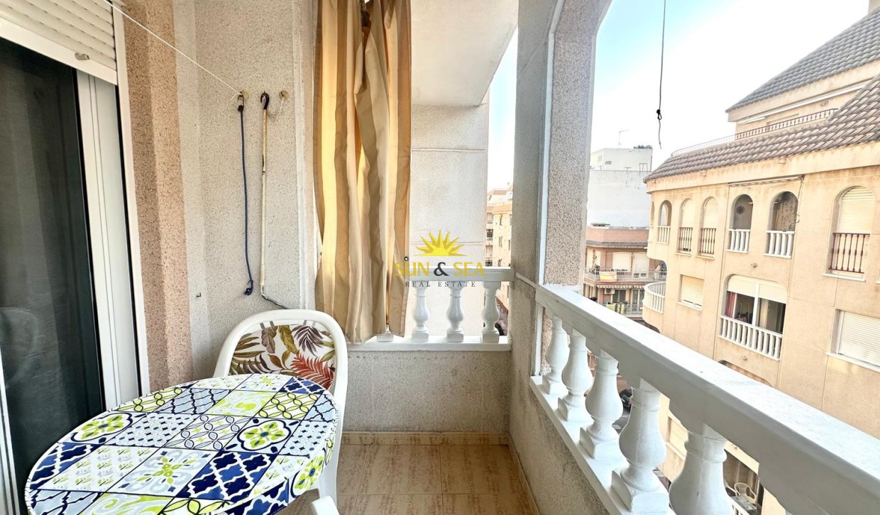 Location à long terme - Appartement - Torrevieja - Acequion