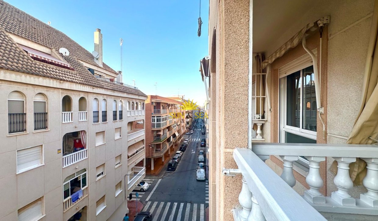 Location à long terme - Appartement - Torrevieja - Acequion