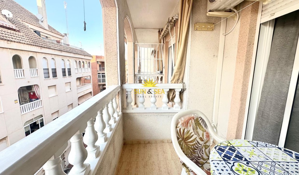 Location à long terme - Appartement - Torrevieja - Acequion