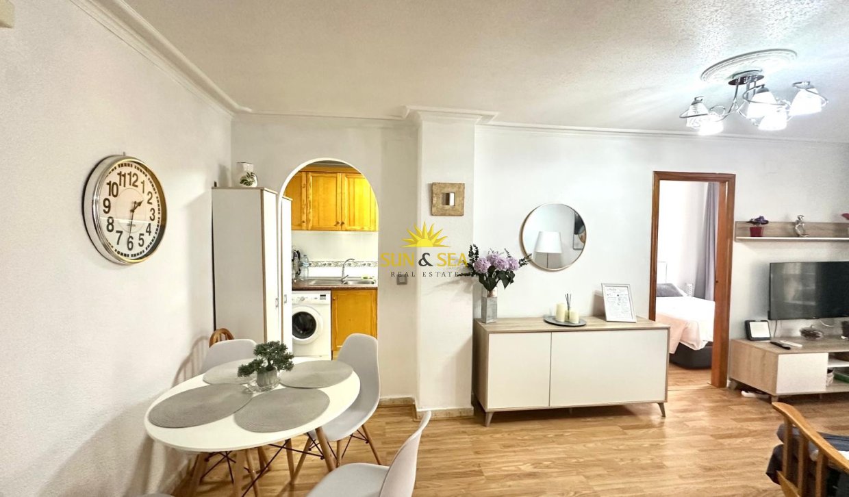 Location à long terme - Appartement - Torrevieja - Acequion