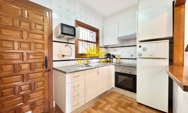 Long Term Rental - Townhouse - Torrevieja - Nueva Torrevieja - Aguas Nuevas