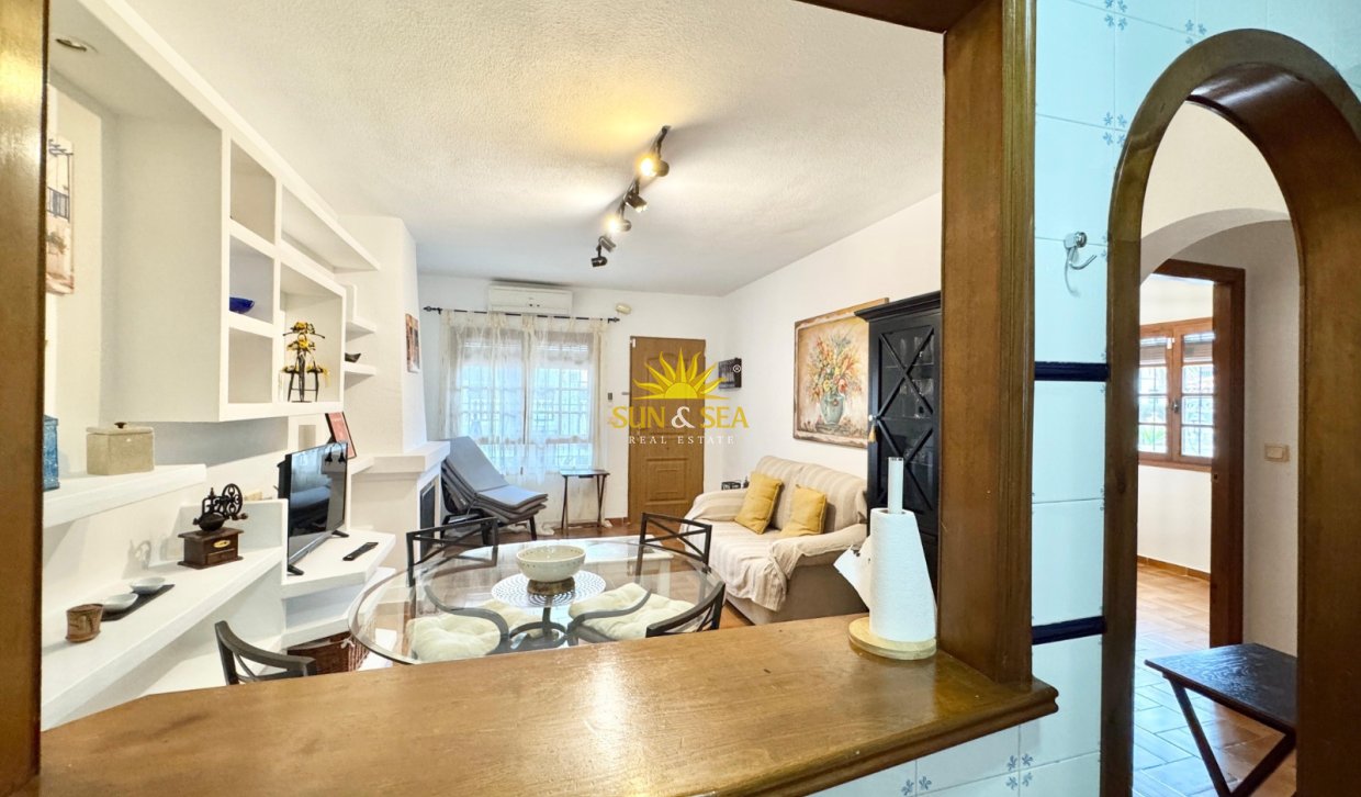 Long Term Rental - Townhouse - Torrevieja - Nueva Torrevieja - Aguas Nuevas