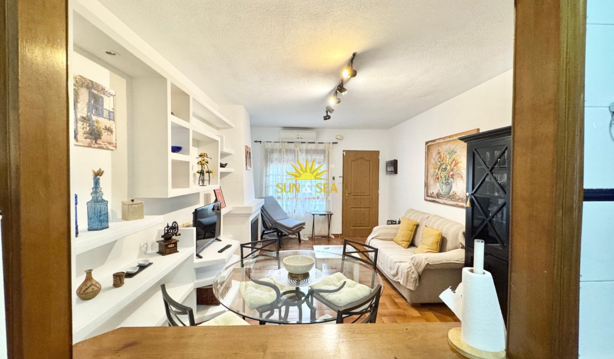 Long Term Rental - Townhouse - Torrevieja - Nueva Torrevieja - Aguas Nuevas