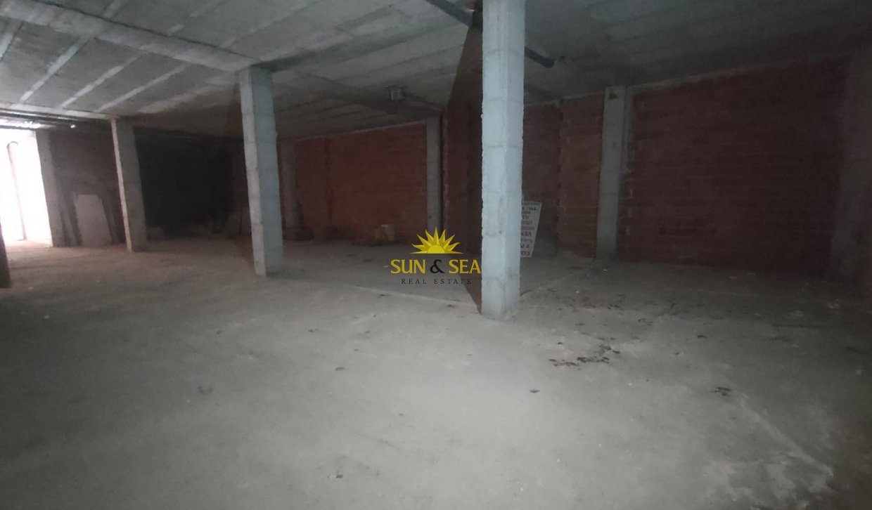 Long Term Rental - Commercial - Torrevieja - El acequión