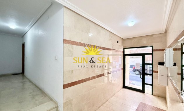 Reventa - Ground Floor - Torrevieja - Centro