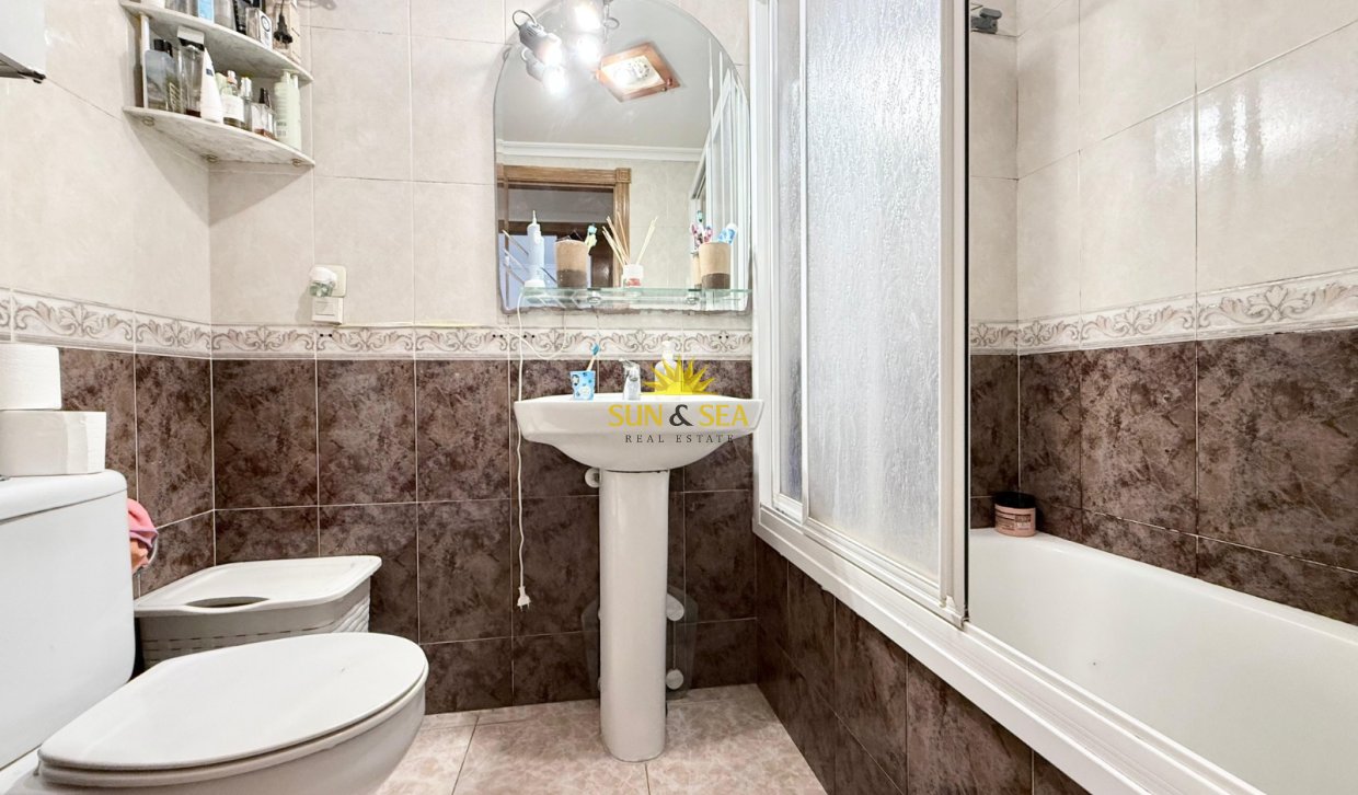 Reventa - Ground Floor - Torrevieja - Centro