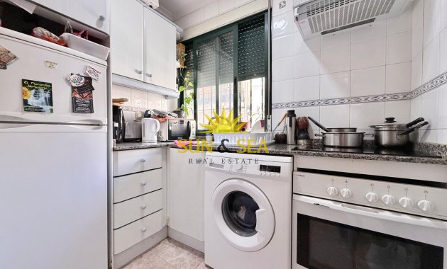 Reventa - Ground Floor - Torrevieja - Centro