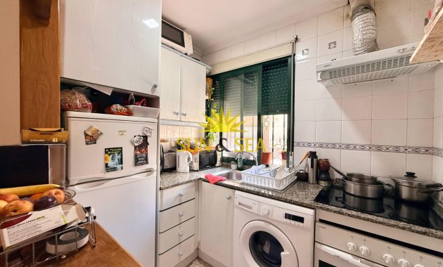 Reventa - Ground Floor - Torrevieja - Centro